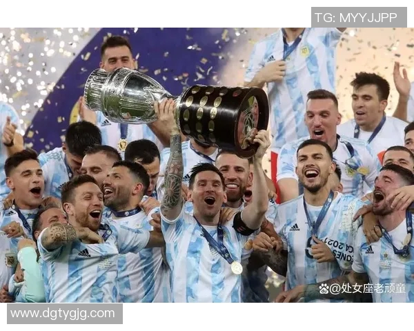 基督教足球明星的信仰之路与场上荣耀的完美结合